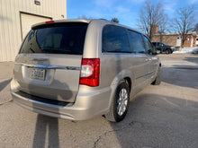 Load image into Gallery viewer, 2013 Chrysler Town & Country Touring