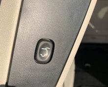 Load image into Gallery viewer, 2013 Chrysler Town & Country Touring