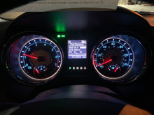 Load image into Gallery viewer, 2013 Chrysler Town & Country Touring