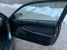 Load image into Gallery viewer, 2004 Honda Civic 2 Door