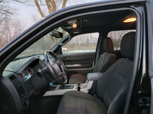 Load image into Gallery viewer, 2009 Ford Escape XLT FWD