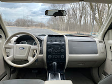 Load image into Gallery viewer, 2008 Ford Escape XLS