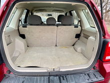 Load image into Gallery viewer, 2008 Ford Escape XLS