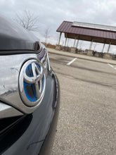 Load image into Gallery viewer, 2012 Toyota Camry LE Hybrid