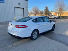 Load image into Gallery viewer, 2014 Ford Fusion S