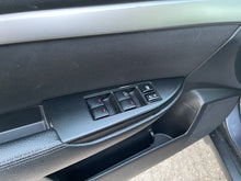 Load image into Gallery viewer, 2011 Subaru Outback 2.5l premium
