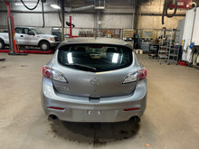 Load image into Gallery viewer, 2011 Mazda Mazda3 S Hatchback