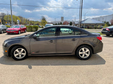 Load image into Gallery viewer, 2014 Chevy Cruz