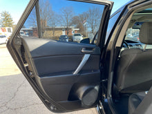 Load image into Gallery viewer, 2012 Mazda Mazda 3S