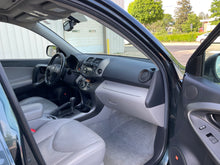 Load image into Gallery viewer, 2010 Toyota RAV4 limited AWD