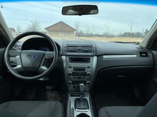 Load image into Gallery viewer, 2011 Ford Fusion SE
