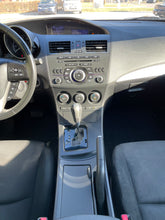 Load image into Gallery viewer, 2012 Mazda Mazda 3S