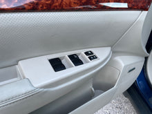 Load image into Gallery viewer, 2011 Subaru Outback 2.5l Limited