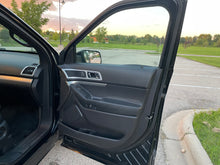 Load image into Gallery viewer, 2015 Ford Explorer XLT