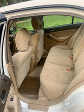 Load image into Gallery viewer, 2004 Honda Civic LX