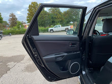 Load image into Gallery viewer, 2009 Mazda Mazda3S Hatchback