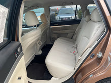 Load image into Gallery viewer, 2011 Subaru Outback 2.5l Premium