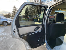 Load image into Gallery viewer, 2006 Mercury Mariner