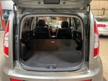 Load image into Gallery viewer, 2013 Kia Soul +