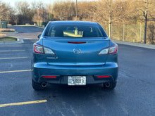 Load image into Gallery viewer, 2010 Mazda Mazda 3S