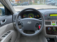 Load image into Gallery viewer, 2007 Hyundai Sonata SE
