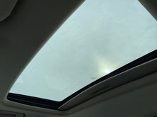 Load image into Gallery viewer, 2012 Ford Fusion SE