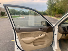 Load image into Gallery viewer, 2004 Honda Civic LX
