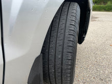 Load image into Gallery viewer, 2011 Ford Focus SE