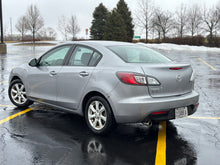 Load image into Gallery viewer, 2010 Mazda Mazda 3i touring