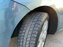 Load image into Gallery viewer, 2011 Mazda Mazda 3i Touring