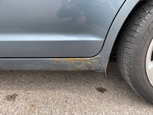 Load image into Gallery viewer, 2011 Ford Fusion SE