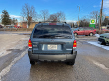 Load image into Gallery viewer, 2006 Ford Escape XLT AWD