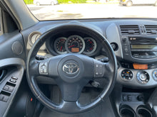 Load image into Gallery viewer, 2010 Toyota RAV4 limited AWD