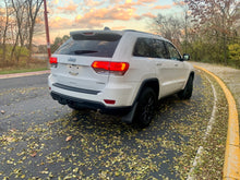 Load image into Gallery viewer, 2015 Jeep Grand Cherokee Laredo
