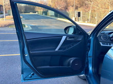 Load image into Gallery viewer, 2010 Mazda Mazda 3S