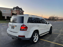 Load image into Gallery viewer, Mercedes-Benz GL550 AMG Package