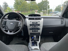 Load image into Gallery viewer, 2011 Ford Focus SE