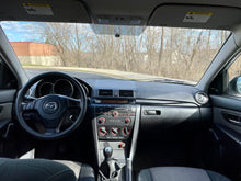 Load image into Gallery viewer, 2006 Mazda Mazda3i