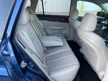 Load image into Gallery viewer, 2011 Subaru Outback 2.5l Limited
