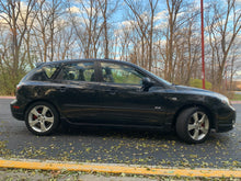 Load image into Gallery viewer, 2005 Mazda Mazda3S Hatchback