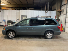 Load image into Gallery viewer, 2007 Dodge Grand Caravan