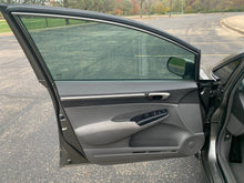 Load image into Gallery viewer, 2007 Honda Civic EX