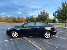 Load image into Gallery viewer, 2010 Mazda Mazda 3i