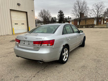Load image into Gallery viewer, 2007 Hyundai Sonata Limited