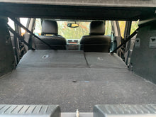 Load image into Gallery viewer, 2005 Mazda Mazda3S Hatchback