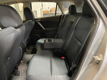 Load image into Gallery viewer, 2011 Mazda Mazda3 S Hatchback