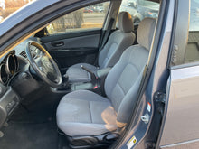 Load image into Gallery viewer, 2007 Mazda Mazda 3S