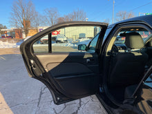 Load image into Gallery viewer, 2010 Ford Fusion SE