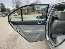 Load image into Gallery viewer, 2007 Hyundai Sonata Limited