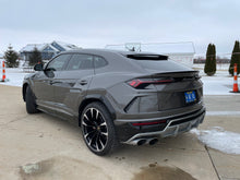Load image into Gallery viewer, Lamborghini Urus
